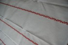 Față de masă imprimată motiv tradițional 160x160 cm cu roșu
